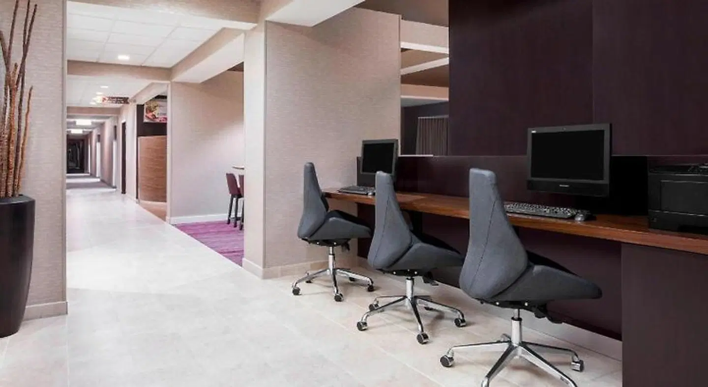 Courtyard by Marriott Bowling Green Convention Center LOUNGE_LOBBY