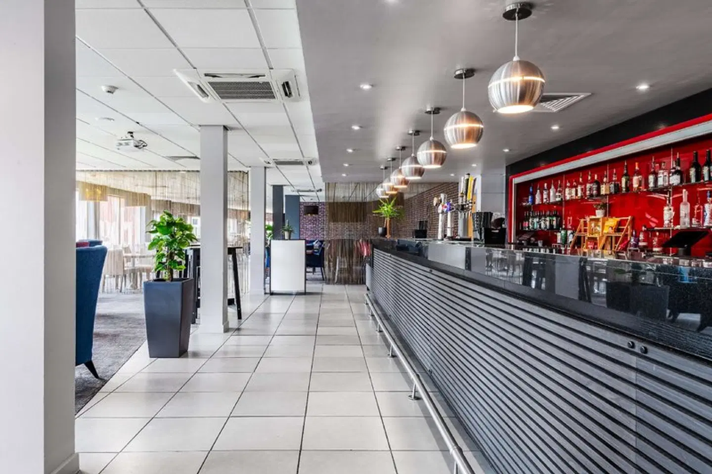 Park Inn by Radisson Peterborough LOUNGE_LOBBY