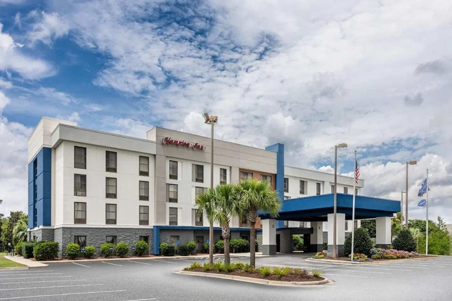 Hampton Inn Myrtle Beach-West EXTERIOR