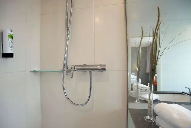 Nordsee Hotel Bremerhaven Badezimmer