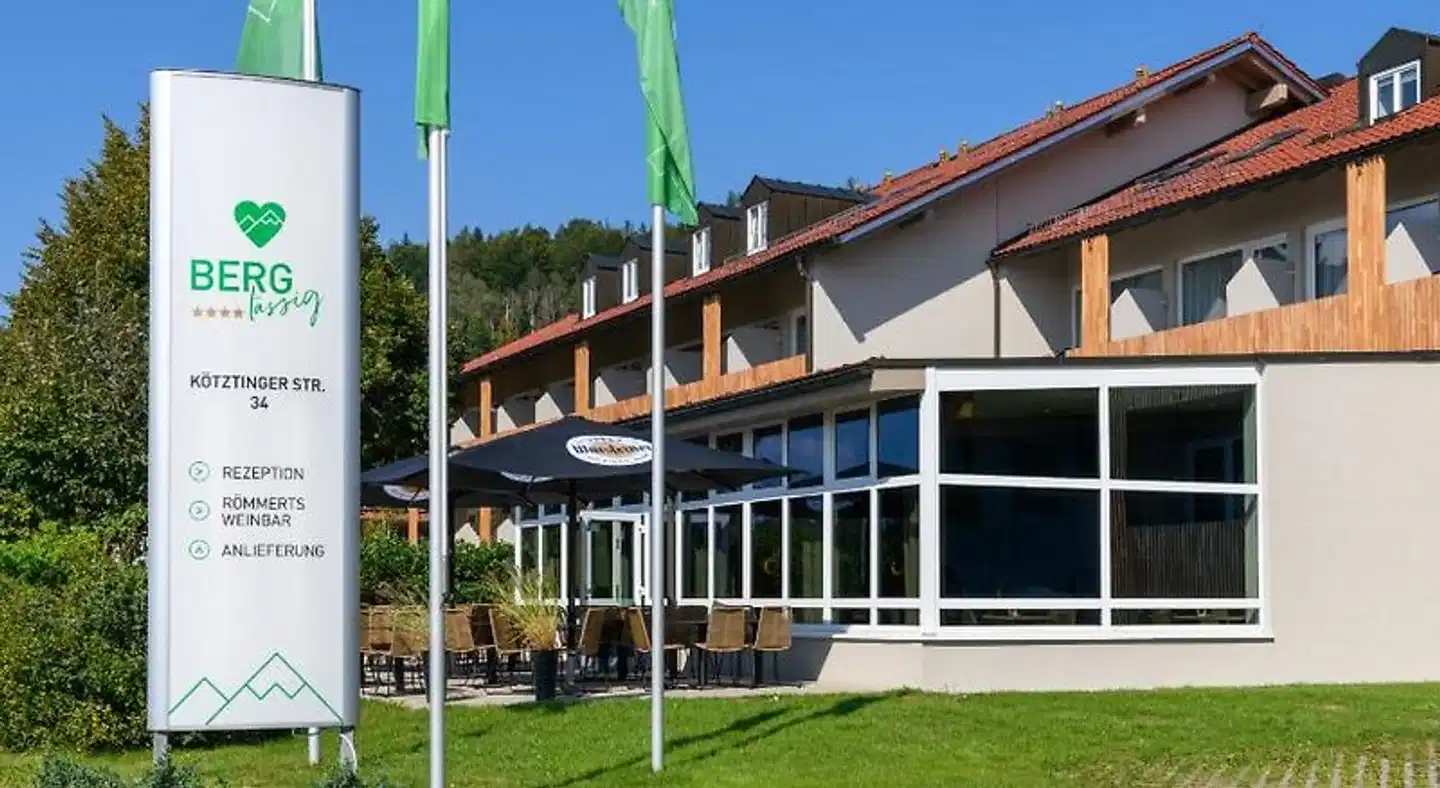 BERGlässig Hotel Bodenmais Aussenansicht