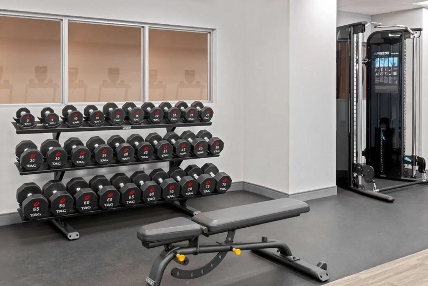 Hampton Inn & Suites Cleveland-Beachwood SPORTS_AND_LEISURE
