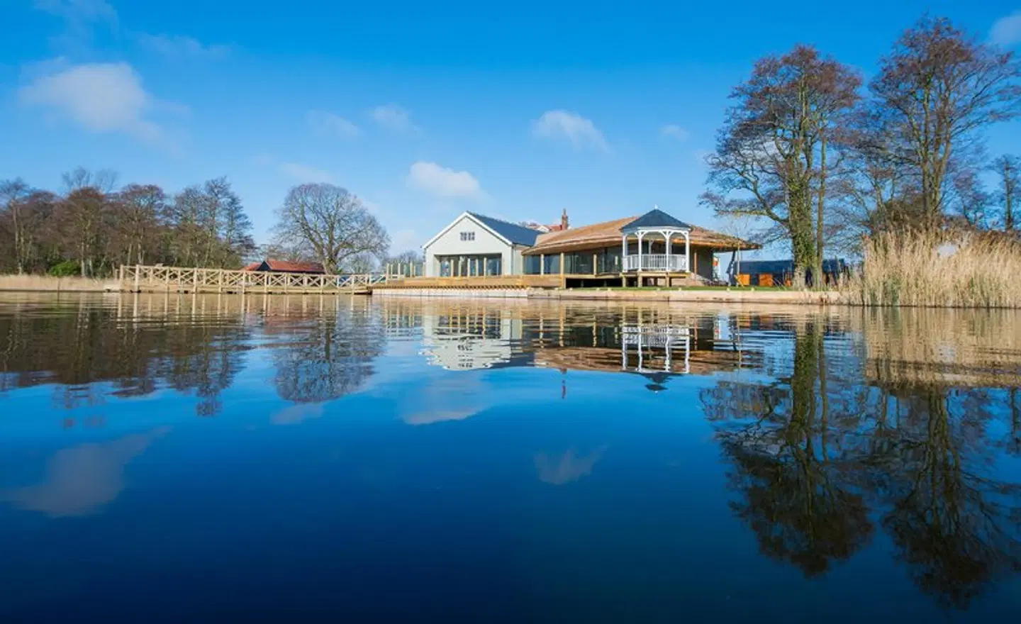 The Boathouse OUTDOOR_POOL