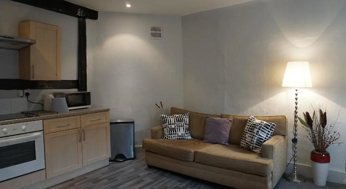 Golden Cross Guesthouse ROOM_EXAMPLE