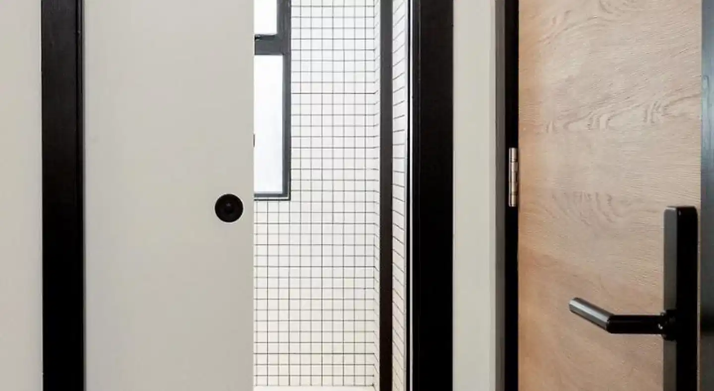 The Snug Townhouse Badezimmer