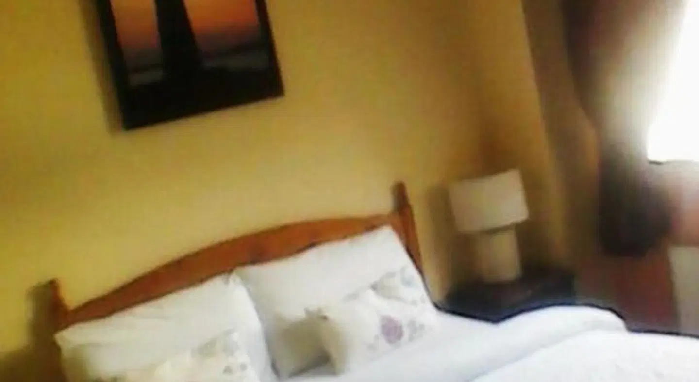 Buggle's Pub and Accommodation ROOM_EXAMPLE