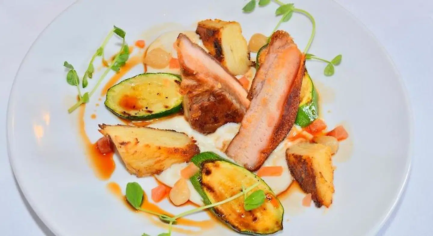 Roundabout Hotel Restaurant