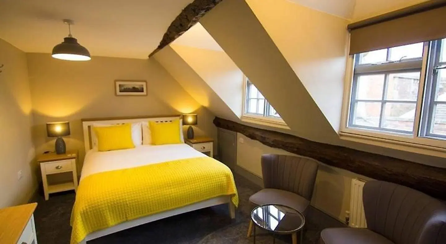 Church Inn ROOM_EXAMPLE