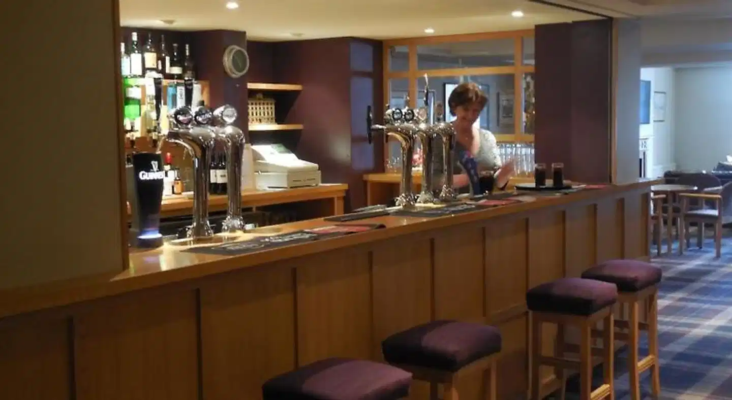 Cross Keys Hotel, Kelso Bar