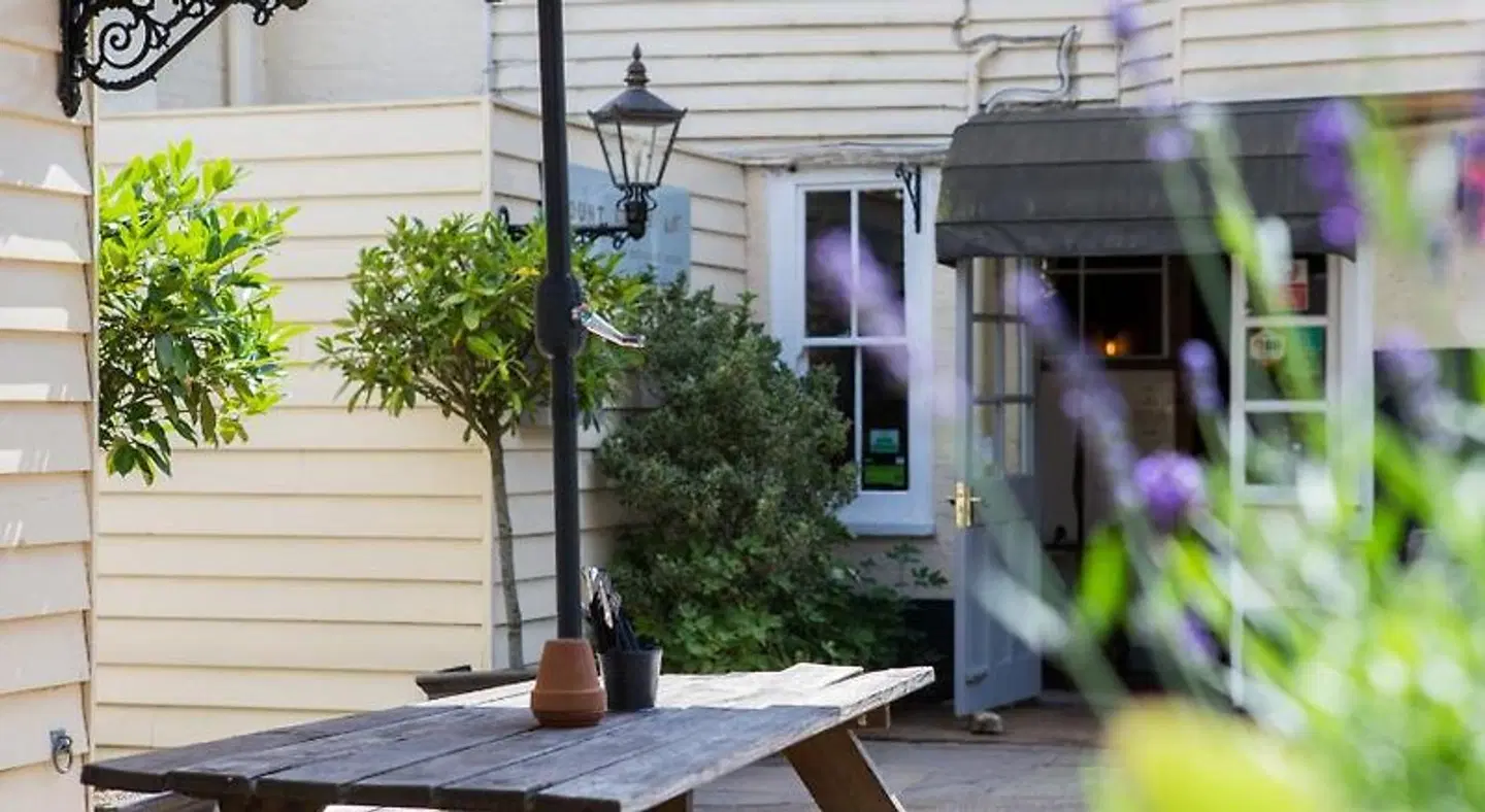 The Mount Edgcumbe Terrasse