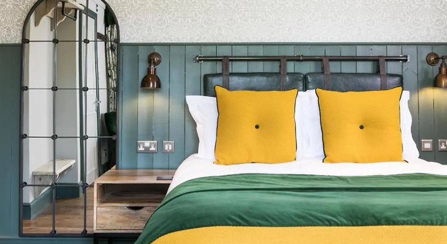 The Green Dragon Inn ROOM_EXAMPLE