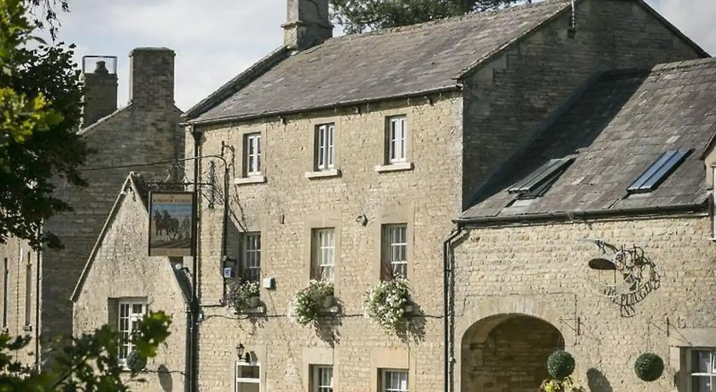 The Kingham Plough Aussenansicht