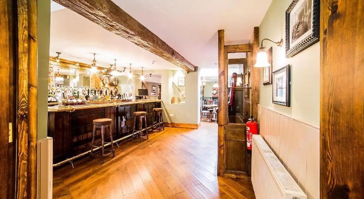 The Green Dragon Bar