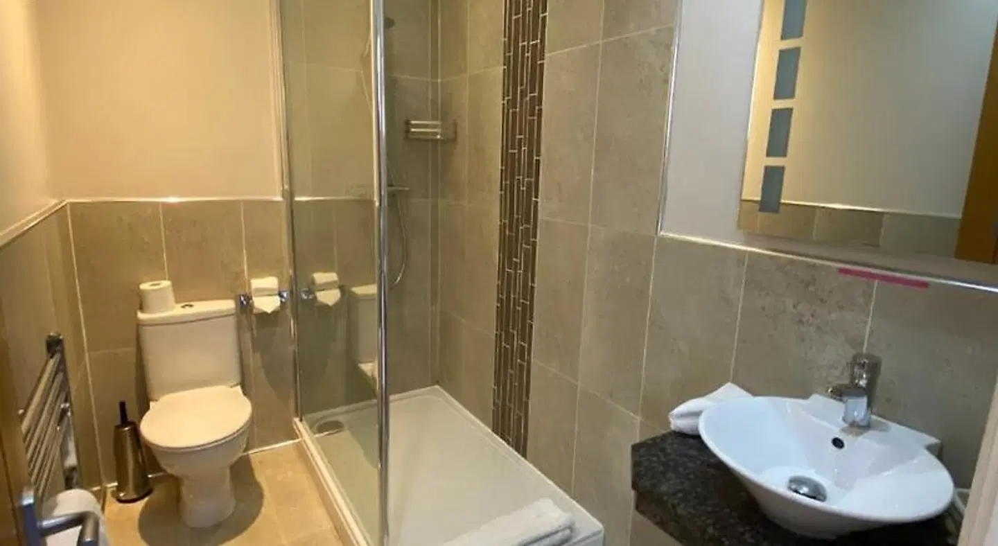 The Three Horseshoes Hotel Badezimmer