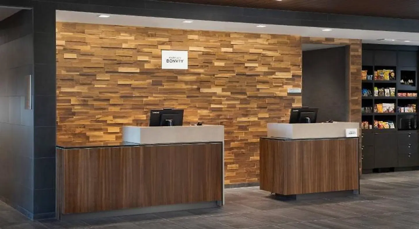 Courtyard by Marriott Portland East HEALTH_BEAUTY
