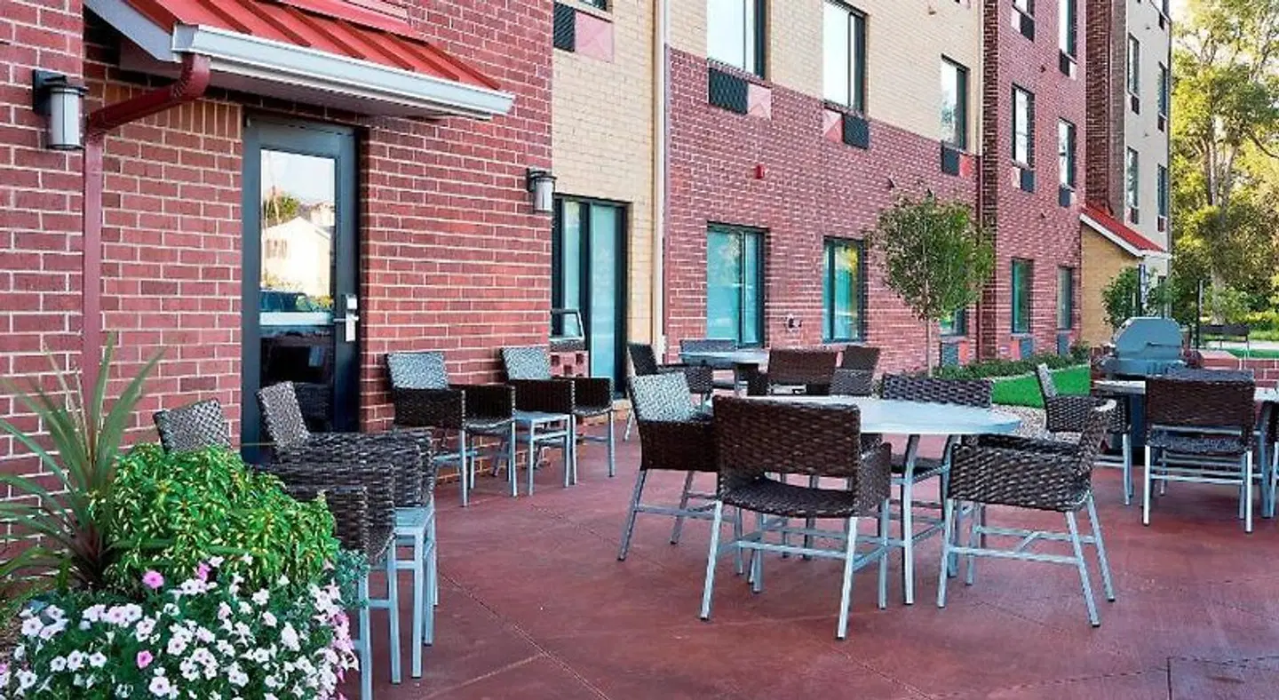 TownePlace Suites by Marriott Dodge City Bar