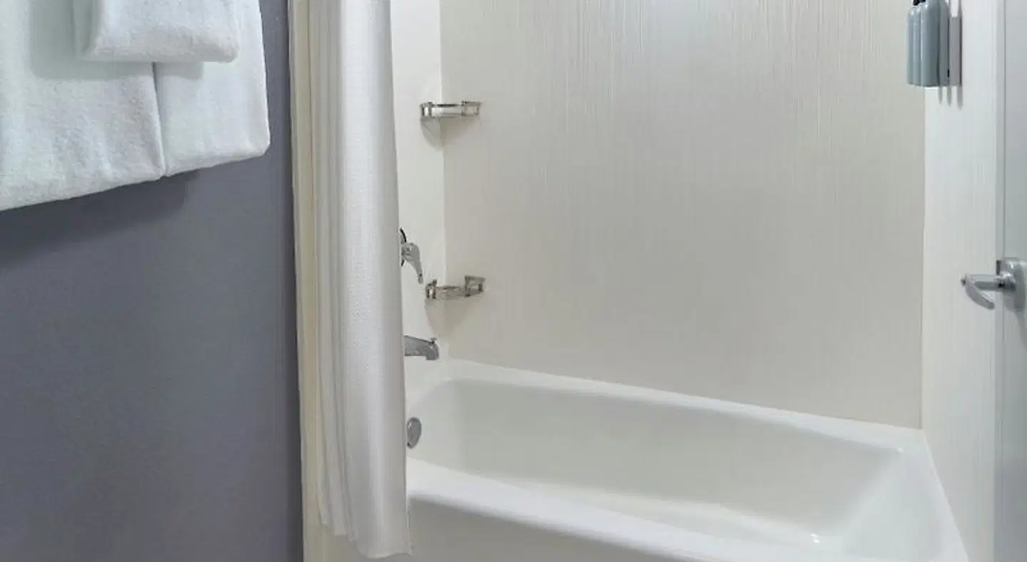 Courtyard by Marriott Tallahassee Downtown/Capitol Badezimmer
