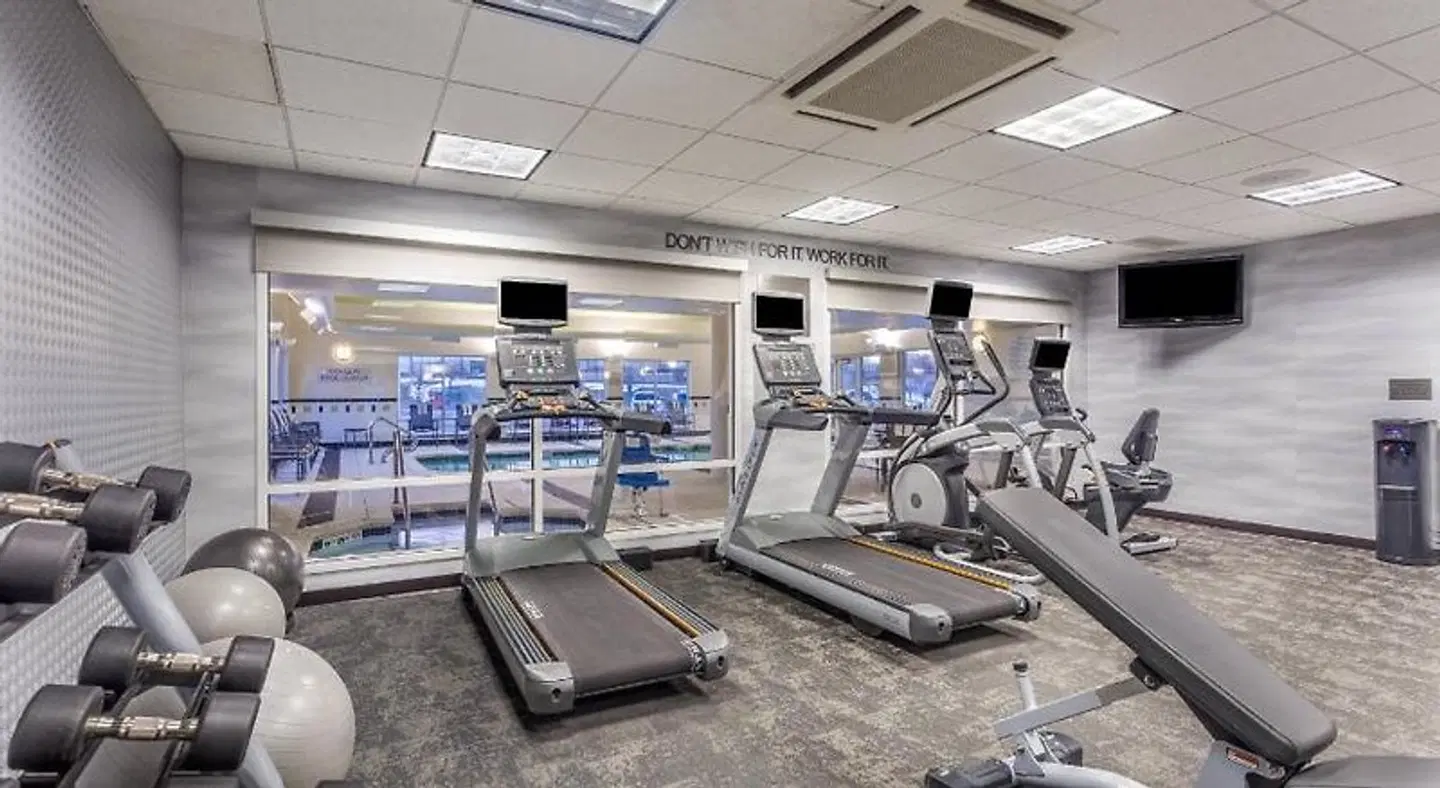 Fairfield by Marriott Inn & Suites Madison East SPORTS_AND_LEISURE