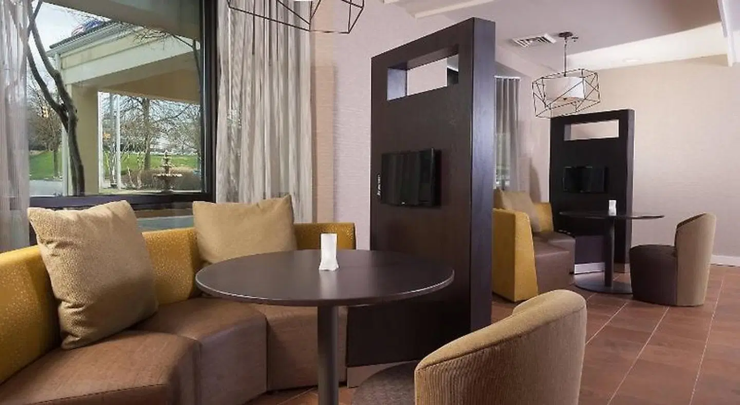 Courtyard by Marriott Greenville-Spartanburg Airport LOUNGE_LOBBY