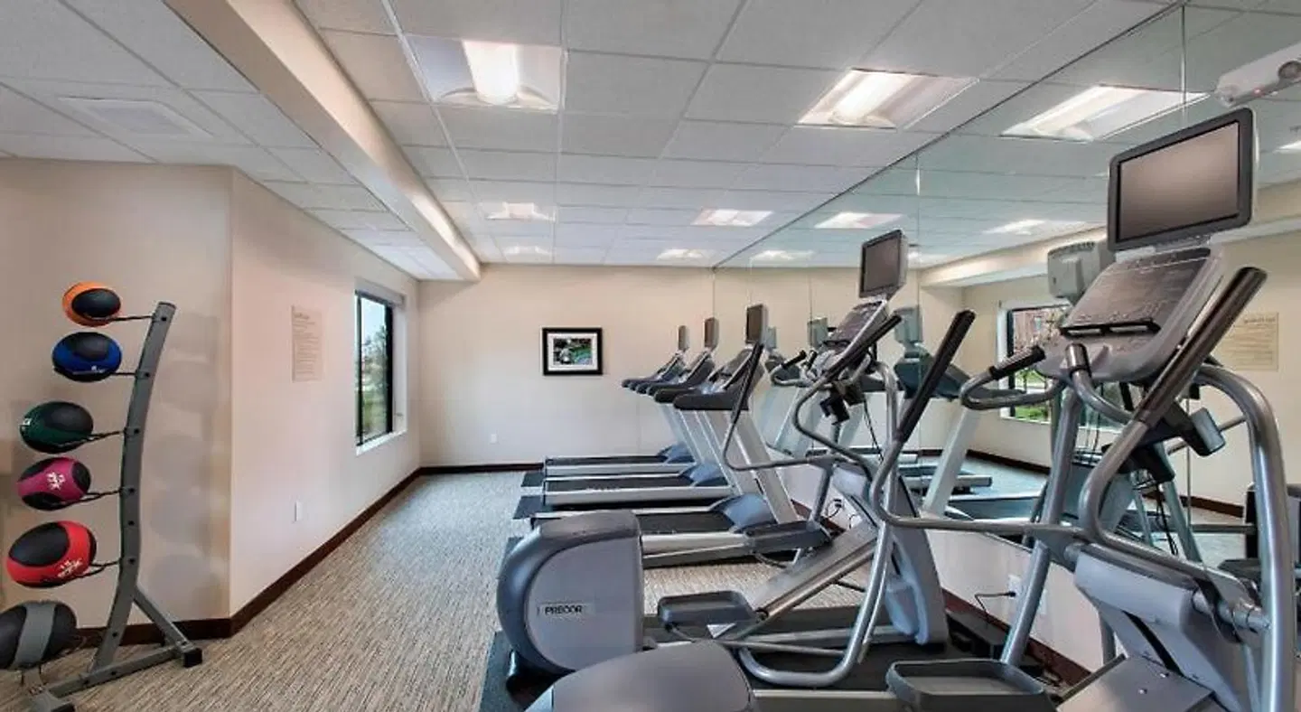 TownePlace Suites by Marriott Des Moines West/Jordan Creek SPORTS_AND_LEISURE
