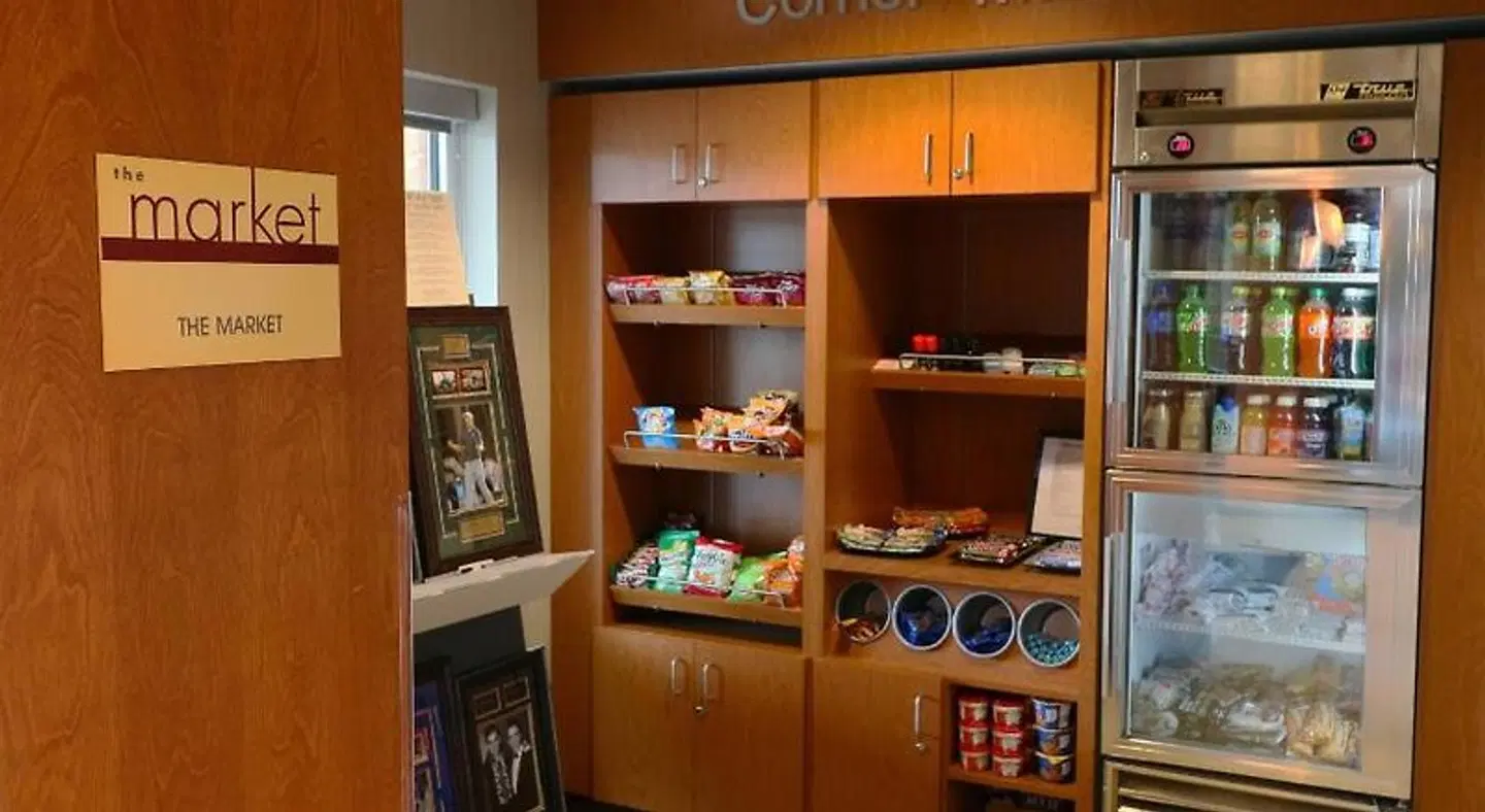 Fairfield by Marriott Inn & Suites Des Moines Airport ROOM_EXAMPLE