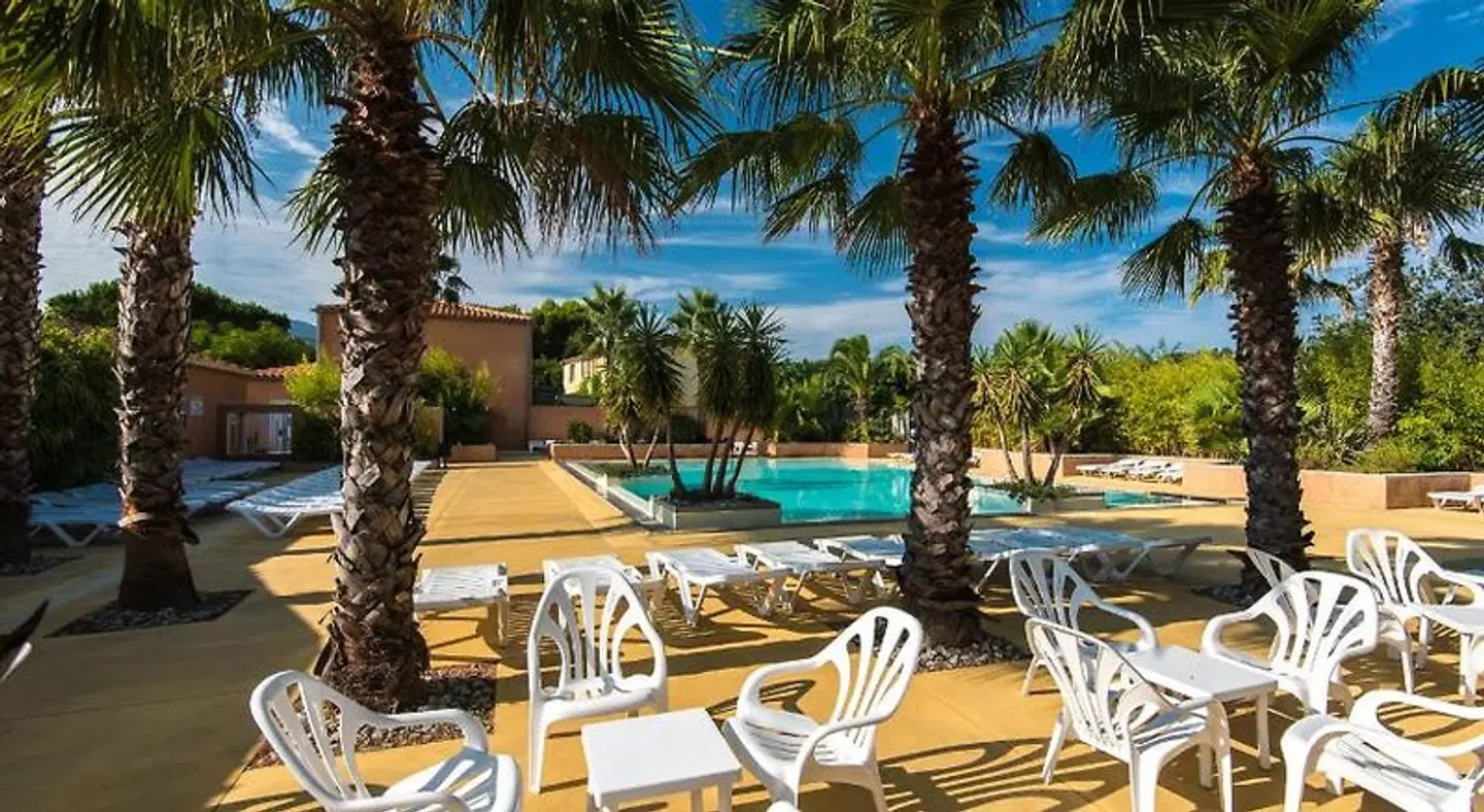 Camping La Pinède Enchantée Terrasse