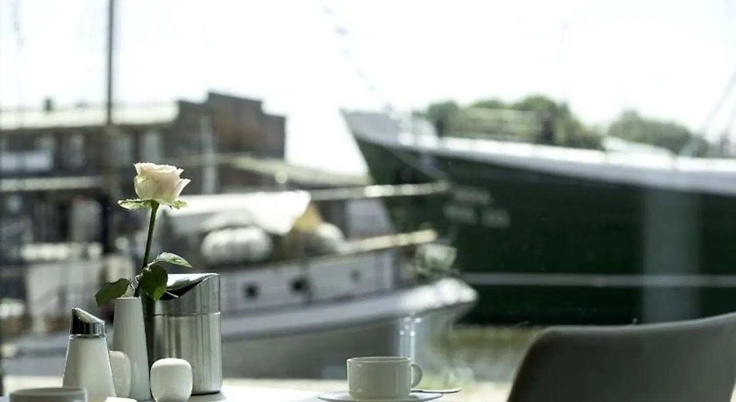 Nordsee Hotel Fischereihafen Terrasse