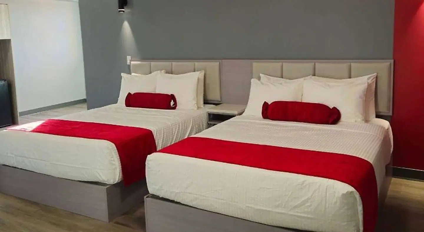 New West Hotel by Elevate Rooms ROOM_EXAMPLE