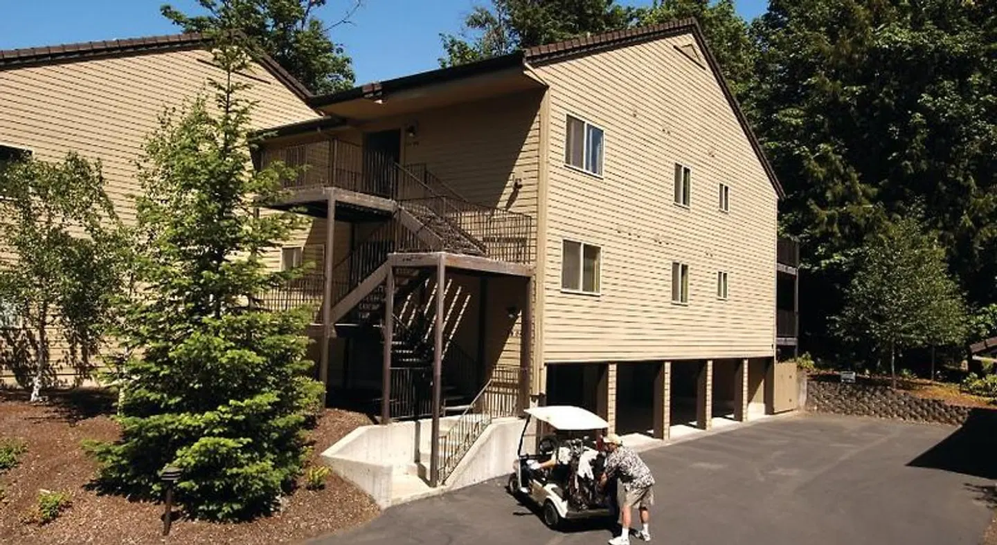 Whispering Woods EXTERIOR