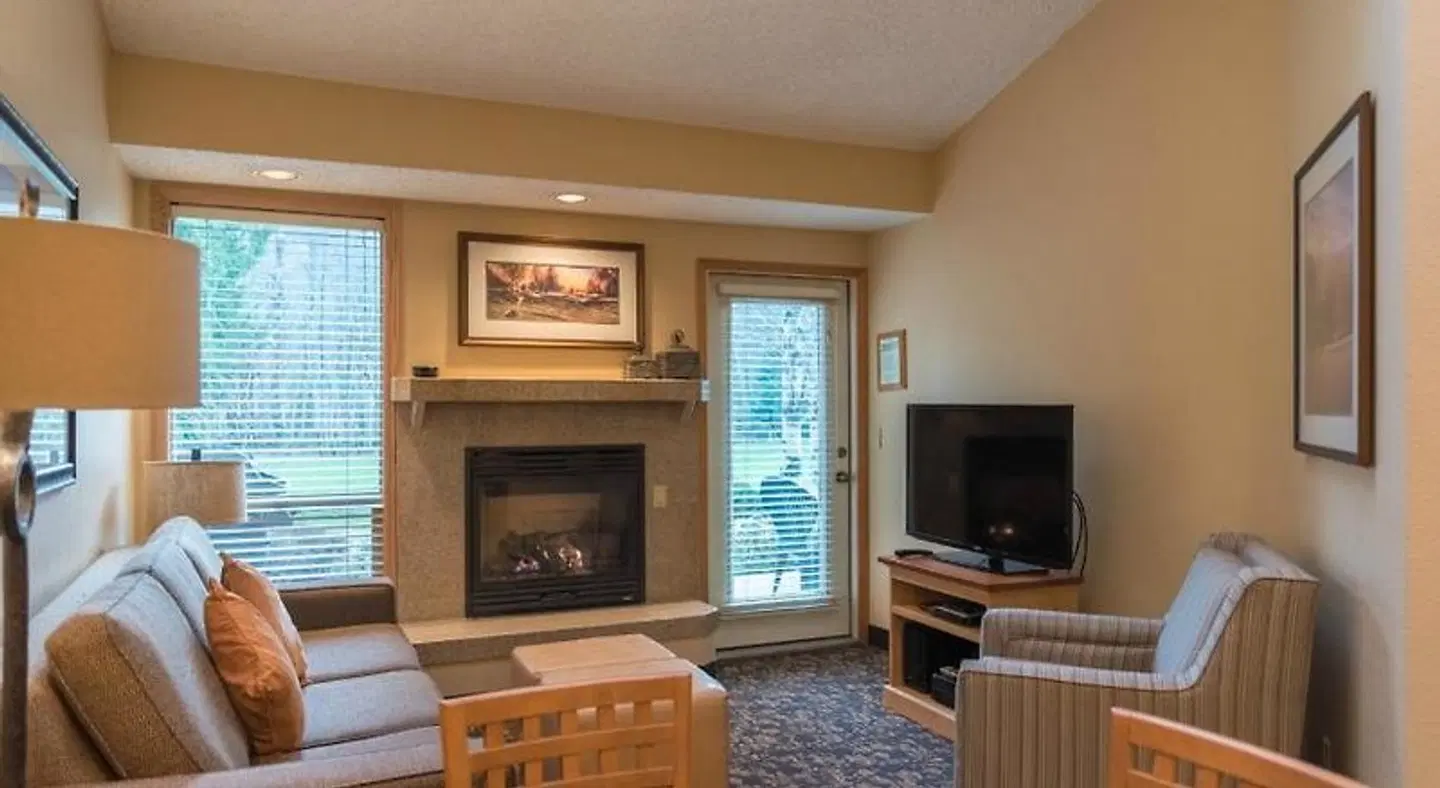 Whispering Woods ROOM_EXAMPLE