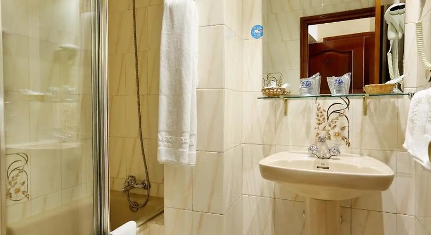 Hostal Macarena Badezimmer