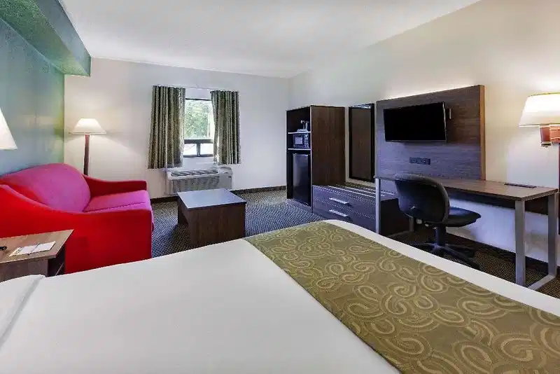Super 8 by Wyndham Ambassador Bridge Windsor ON – Hotelfoto