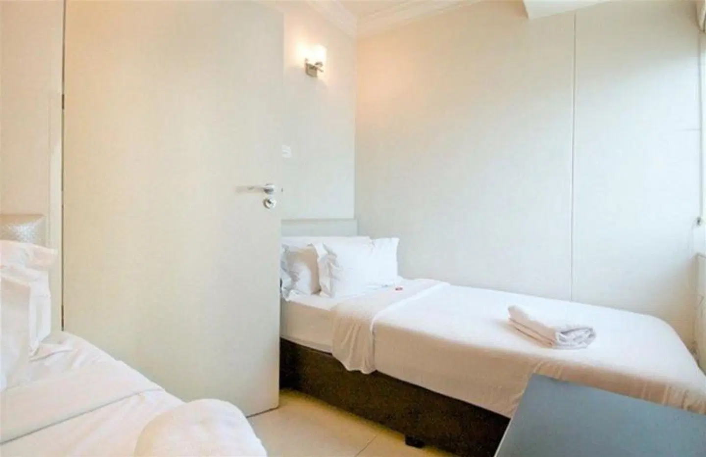 Blue Waters Hotel ROOM_EXAMPLE
