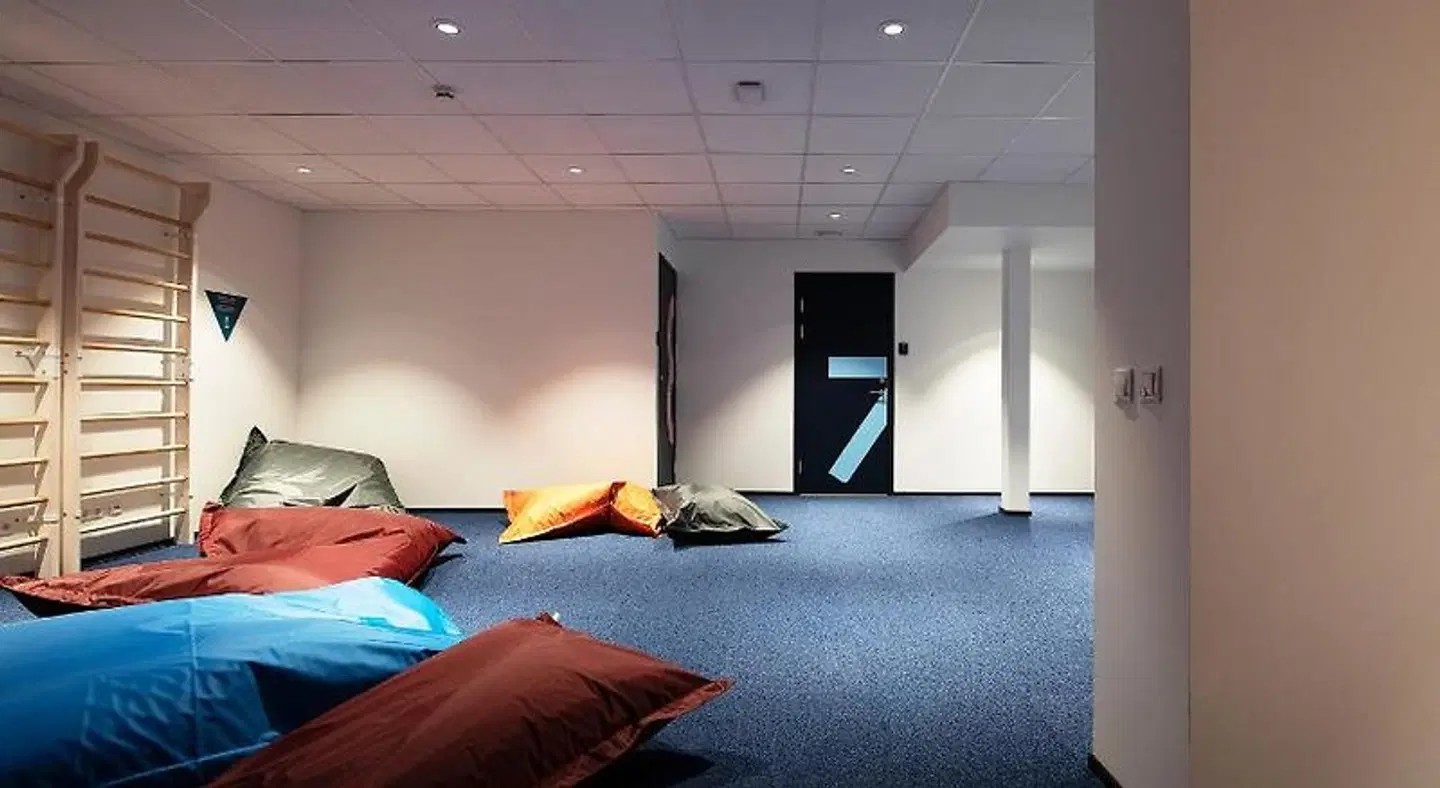 Neotel ROOM_EXAMPLE