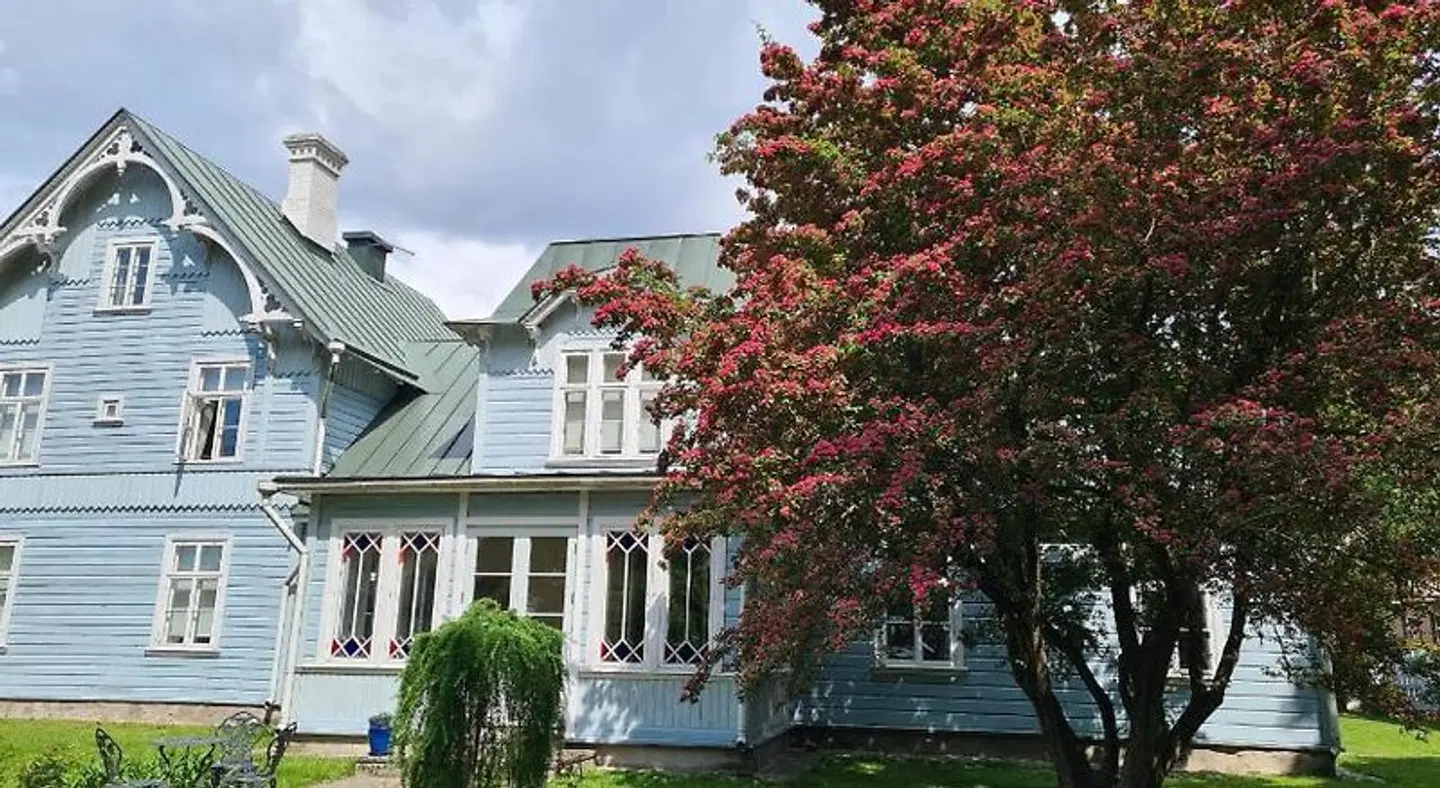 Lahe Guesthouse EXTERIOR