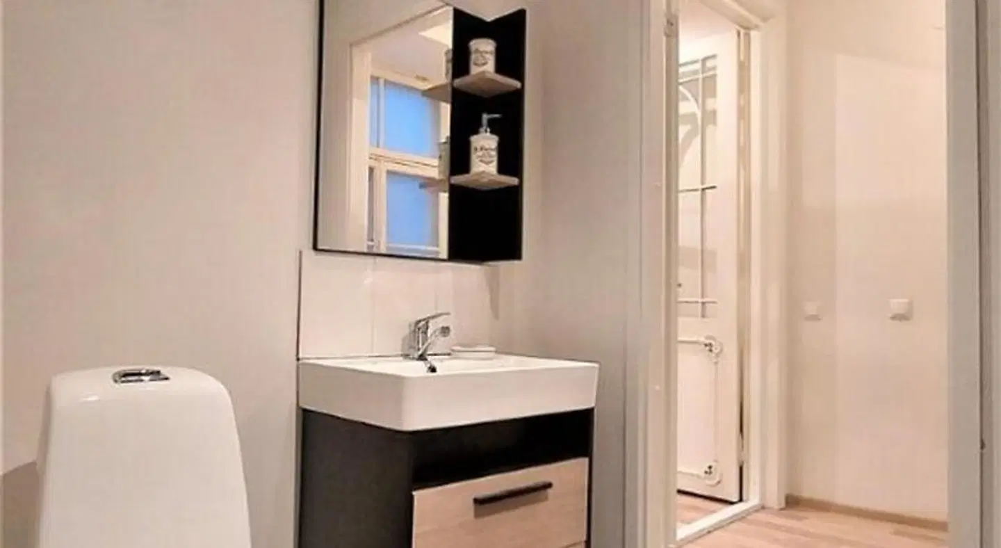 Raekoja Residence Badezimmer