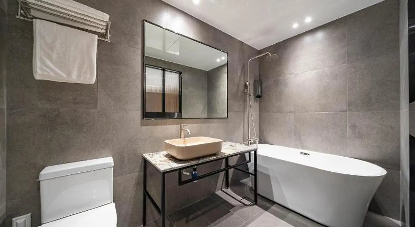 The Wall Hotel Badezimmer