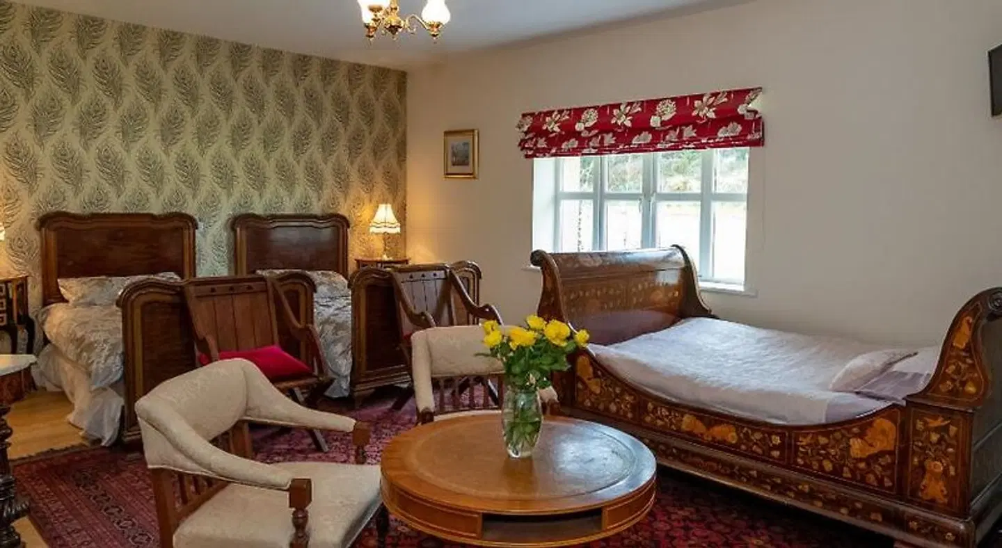 The Dales ROOM_EXAMPLE