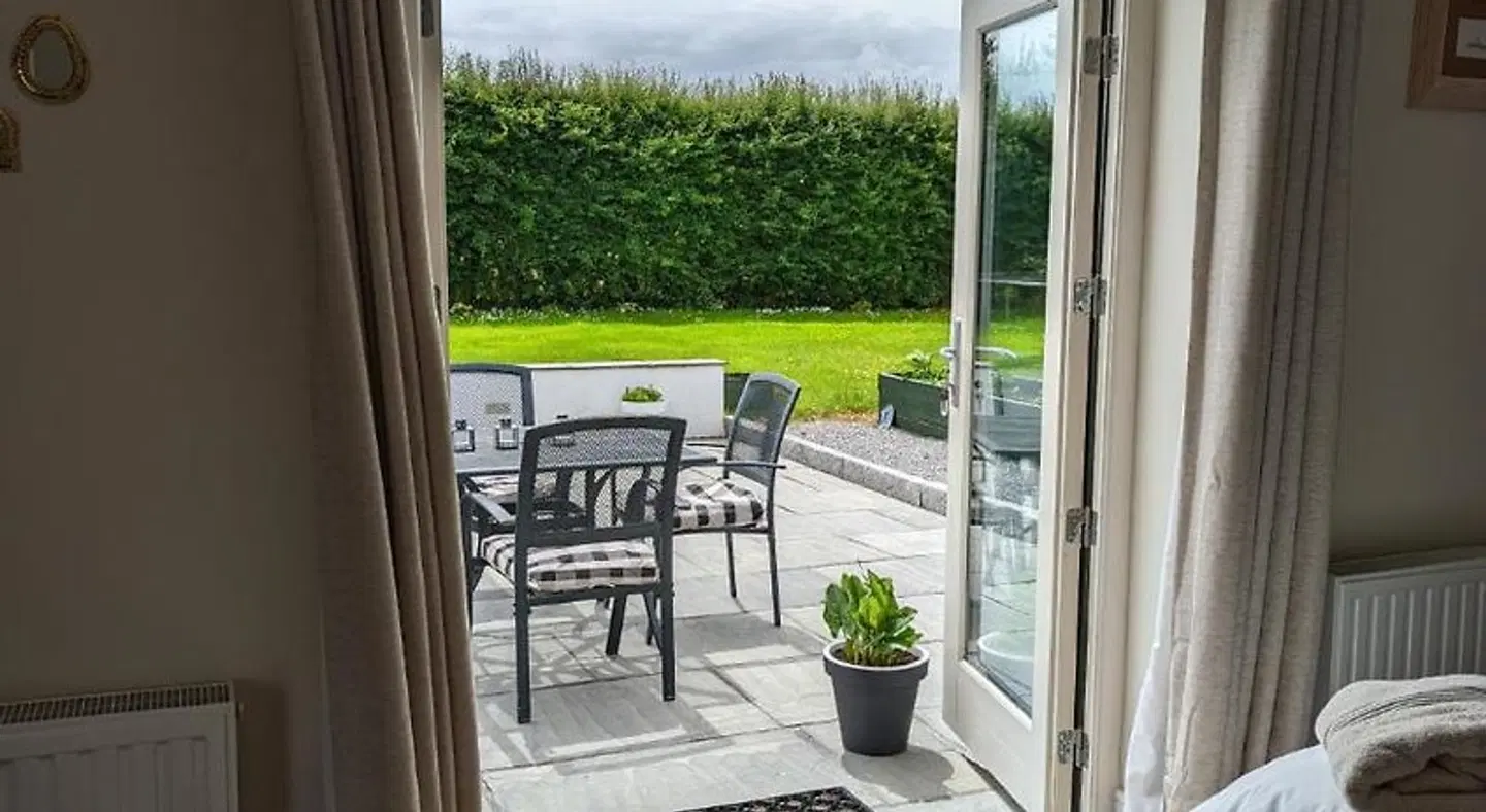 Brona Dempsey Terrasse