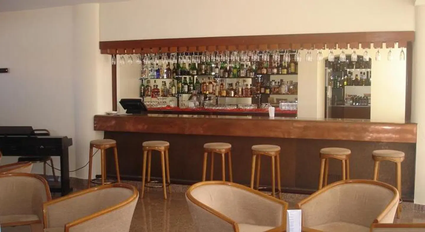 Caravelas Bar