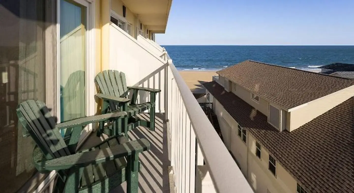Howard Johnson Plaza by Wyndham Ocean City Oceanfront Terrasse