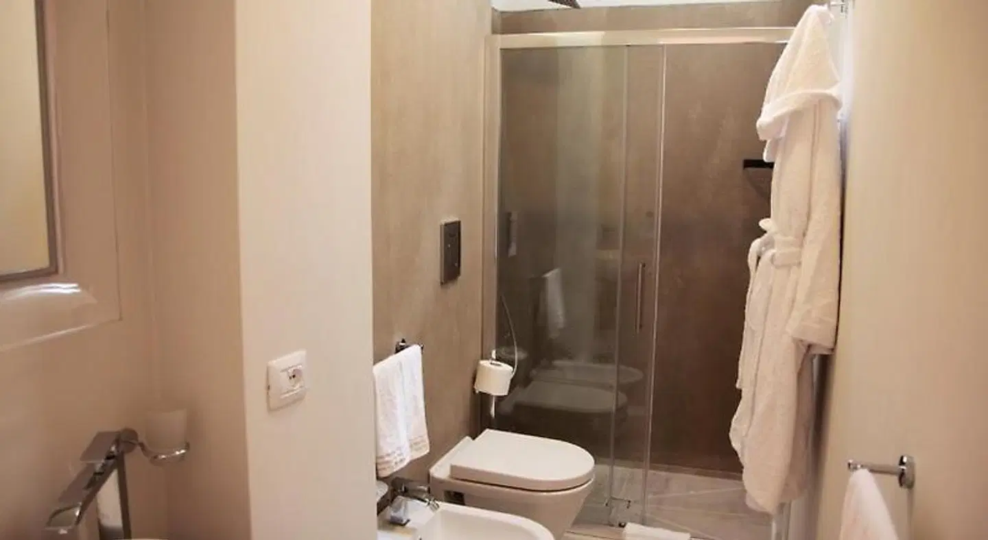 Suite Faro 33 Badezimmer