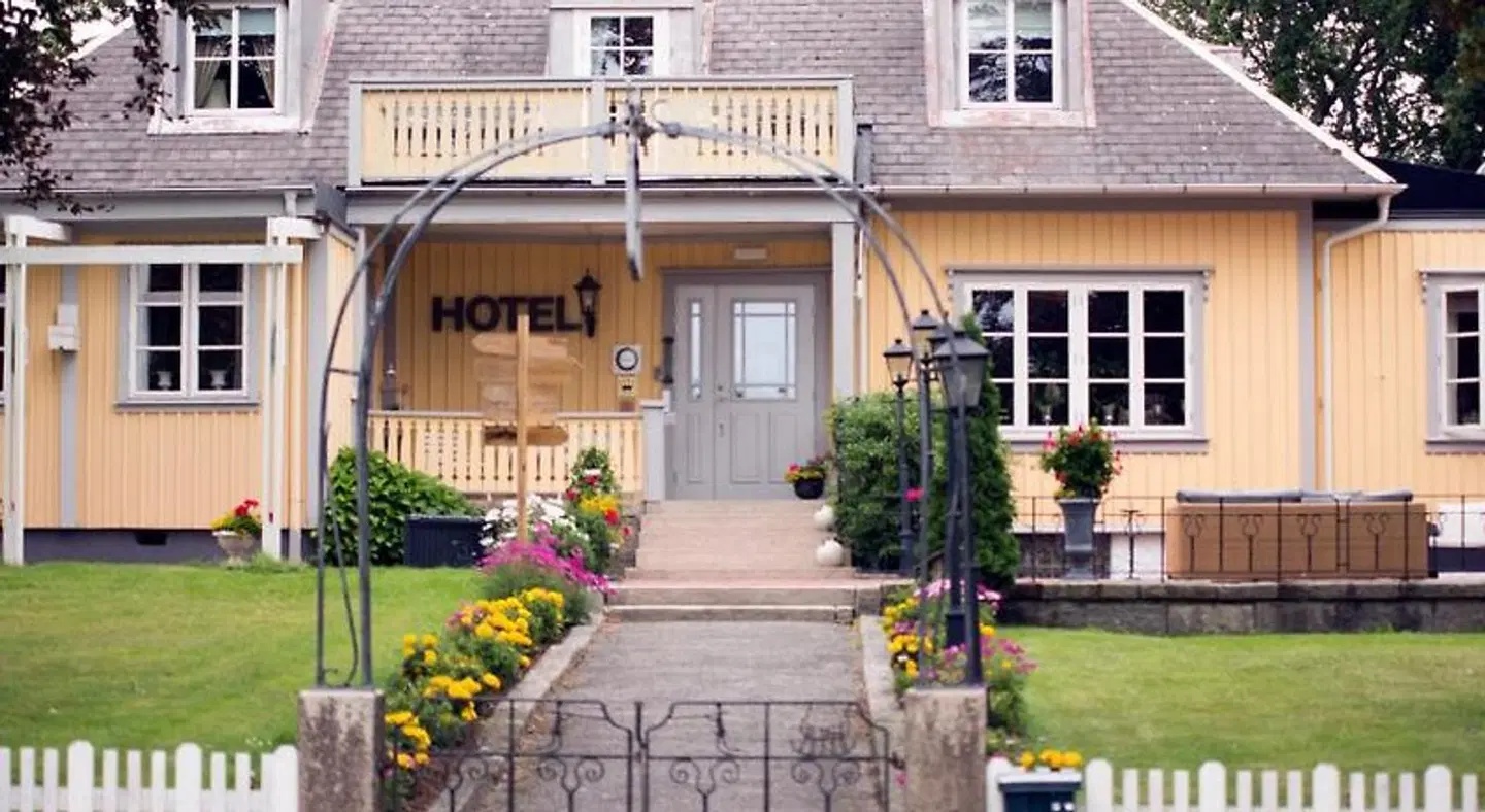 Hotel Tanum Gestgifveri EXTERIOR