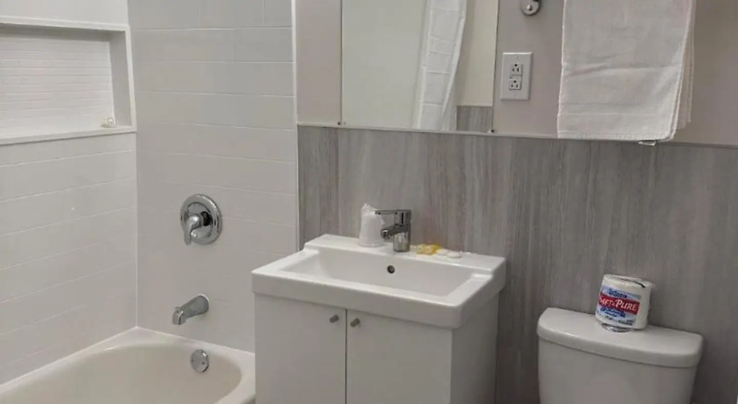 Yellow Quill Motel Badezimmer