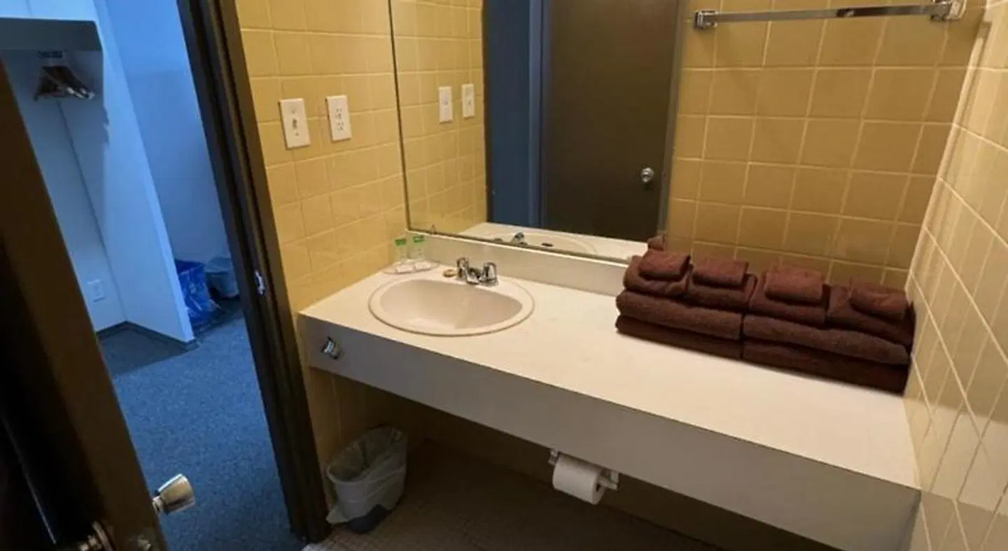 Minnedosa Inn Badezimmer