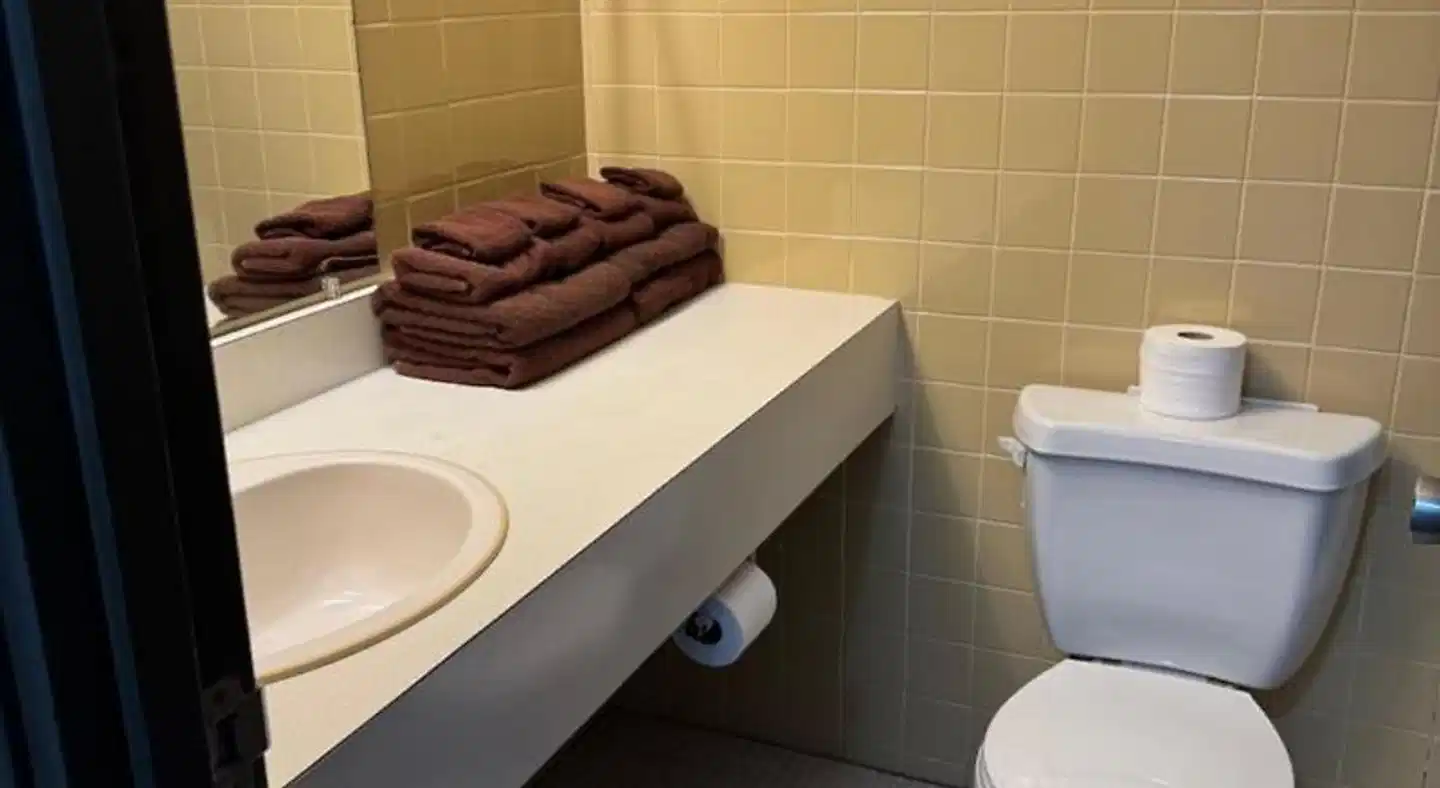 Minnedosa Inn Badezimmer