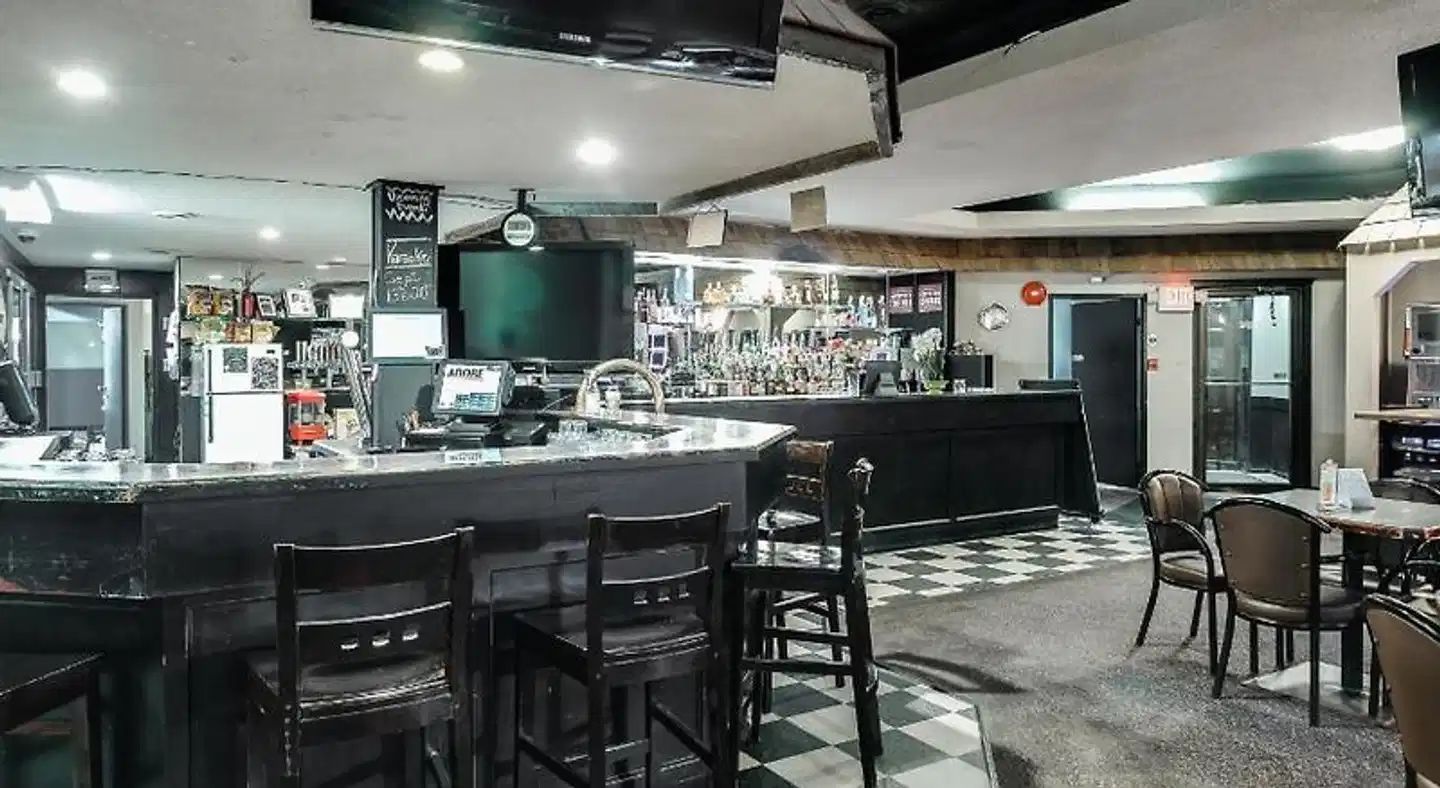 Adobe Inn Bar