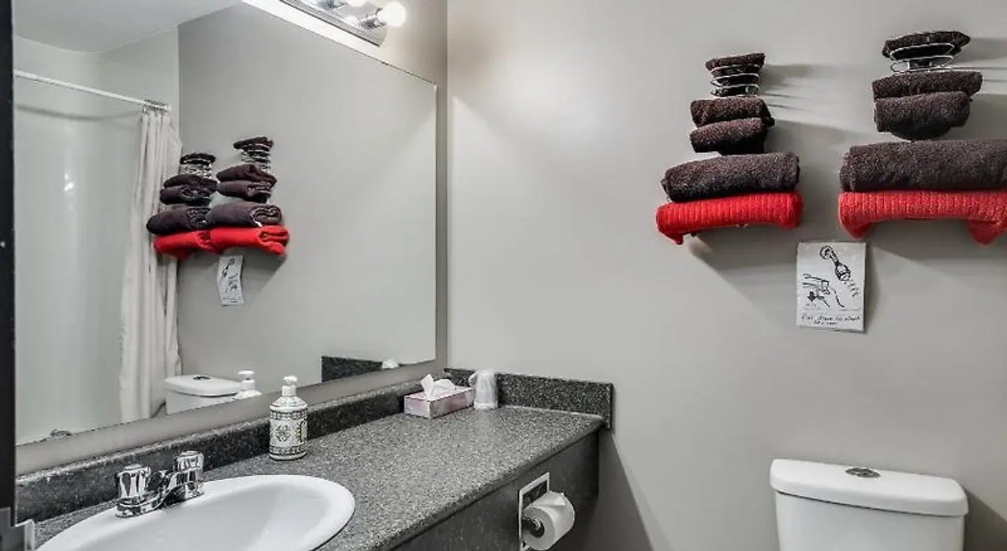 Adobe Inn Badezimmer