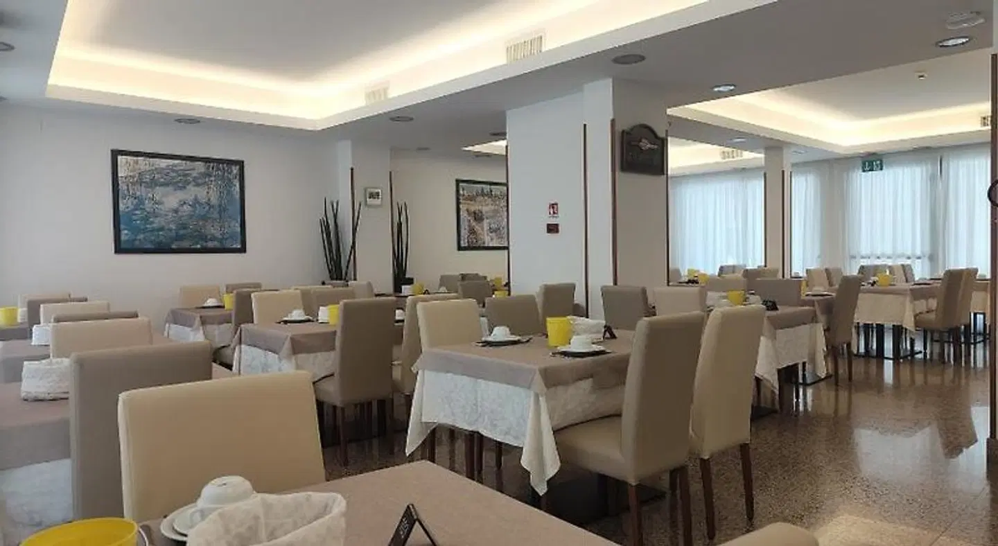 Hotel Anna Restaurant