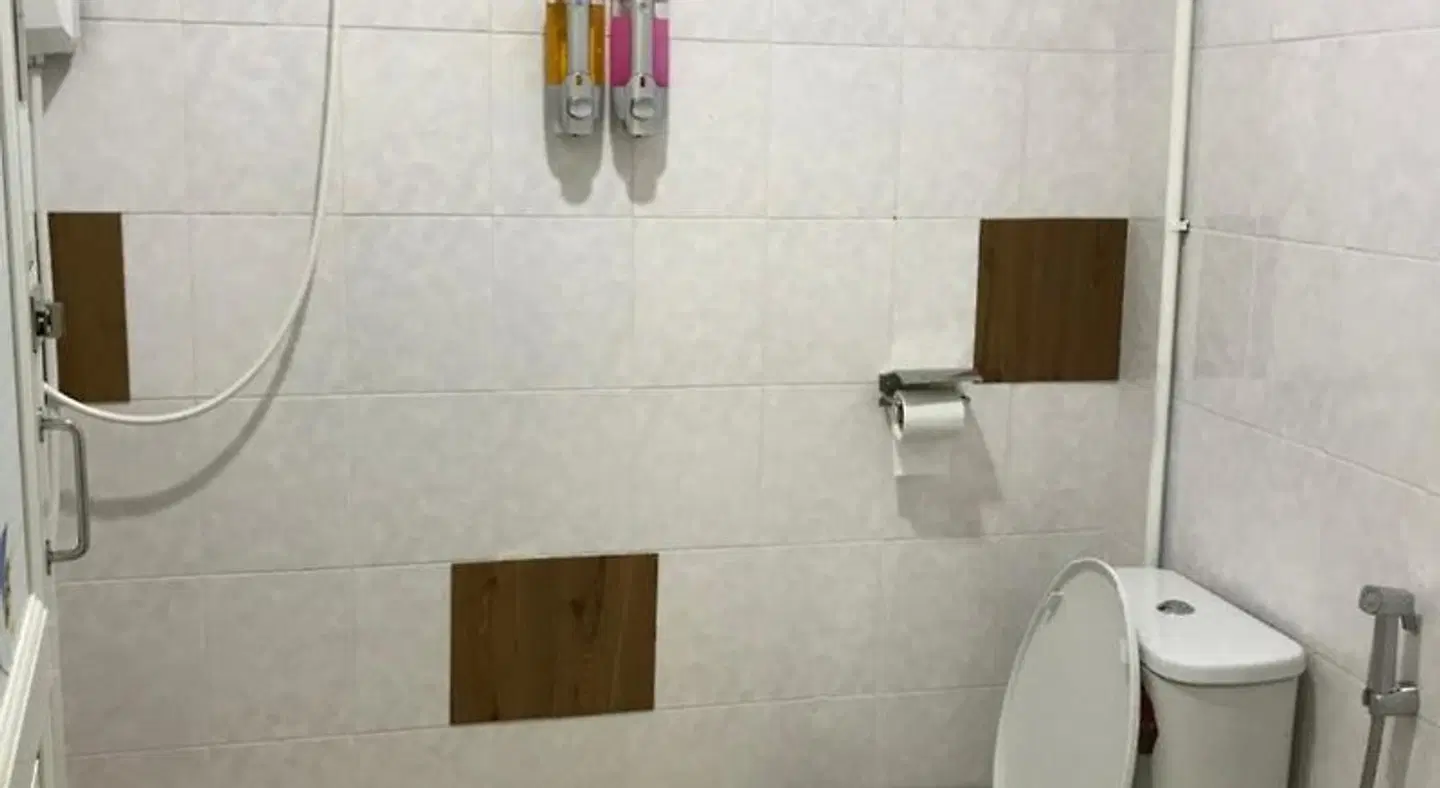 Anna HOSTEL Badezimmer